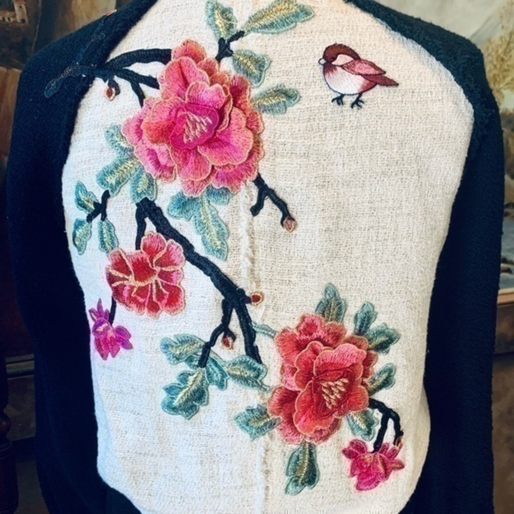 ✨🌺. Zara Woman Cotton Knit Floral Appliqué Bomber Jacket 🌺 Size S✨🌺
